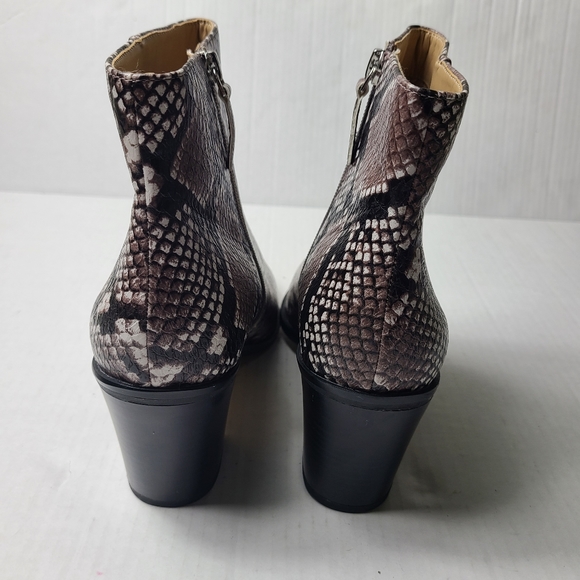 NEW 14TH & UNION braxten snakeskin booties - Picture 5 of 13